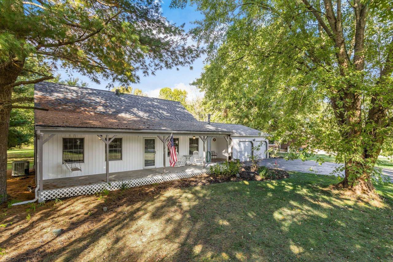 4220 Rutherford Road - Photo 1