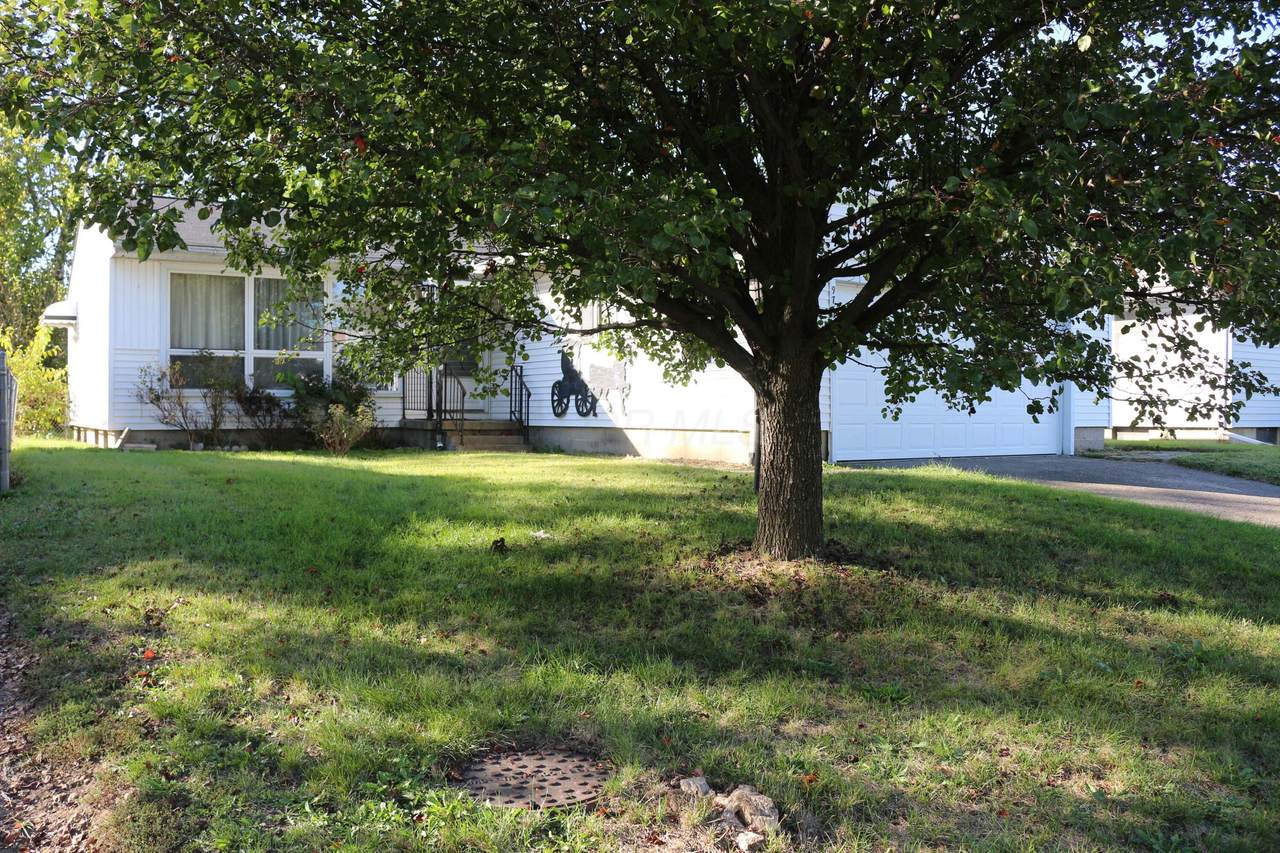 975 Hodges Drive - Photo 1