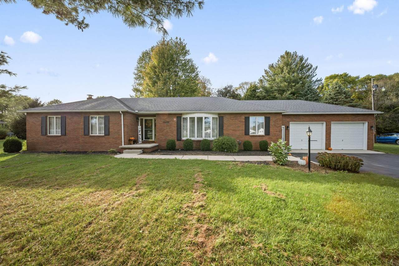 6405 Hughes Road - Photo 1