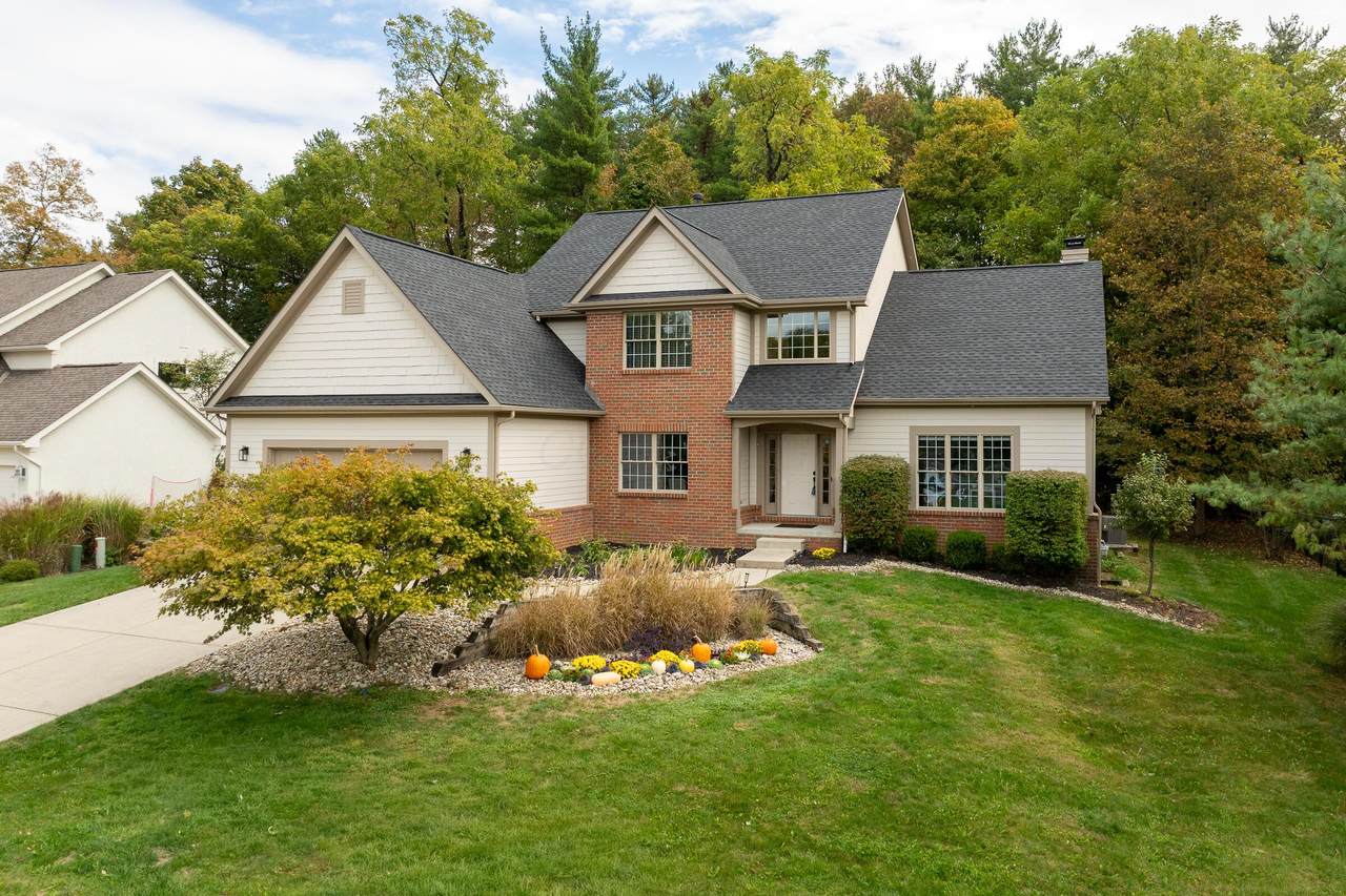 6061 Highland Hills Drive - Photo 1