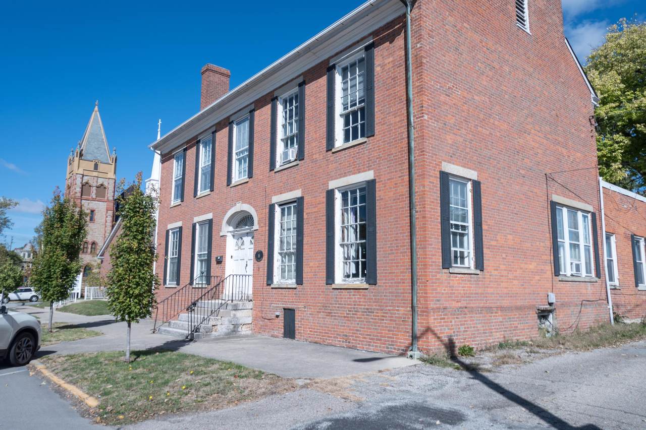 16 Main Street - Photo 1