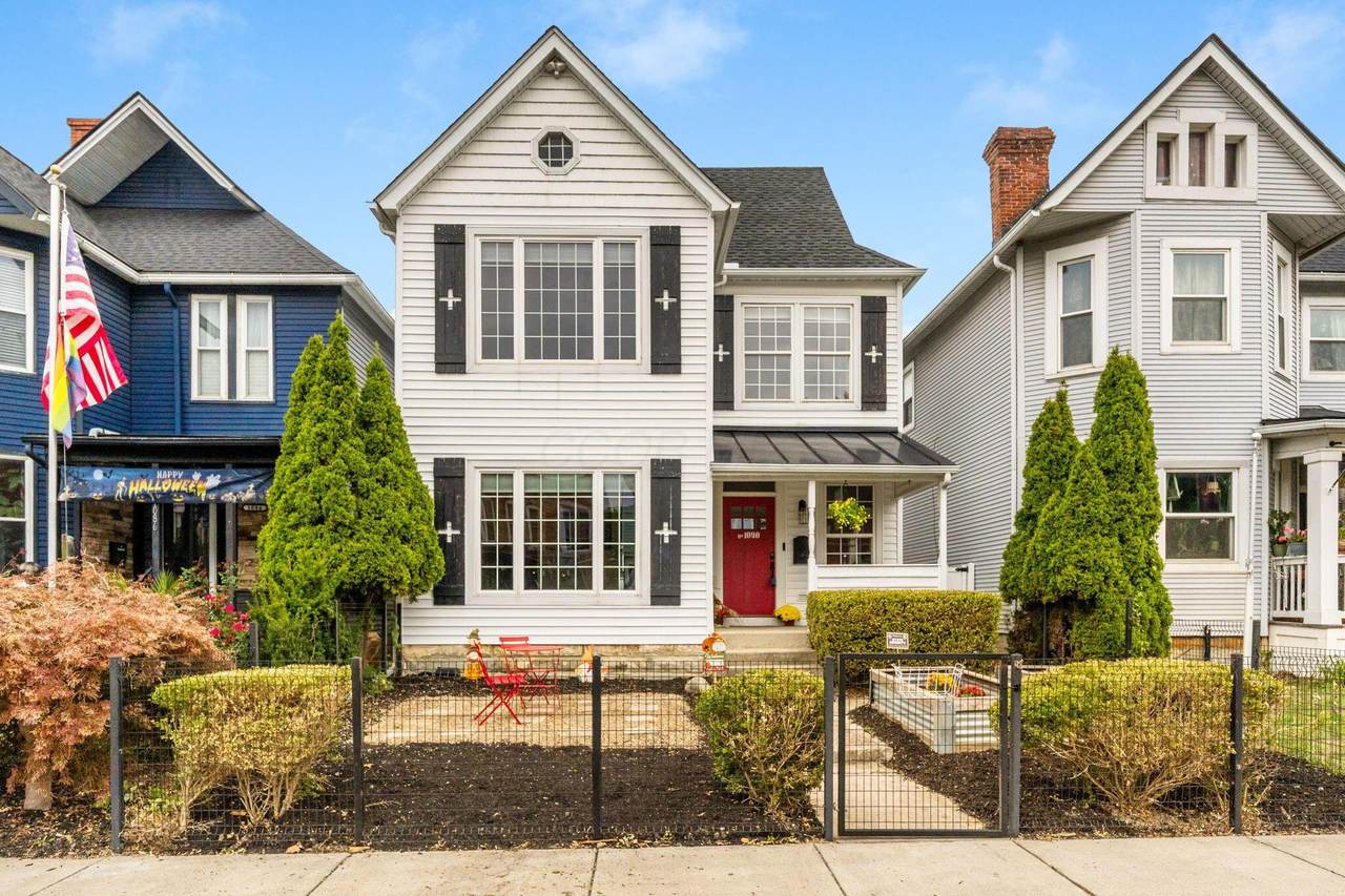 1090 Fair Avenue - Photo 1