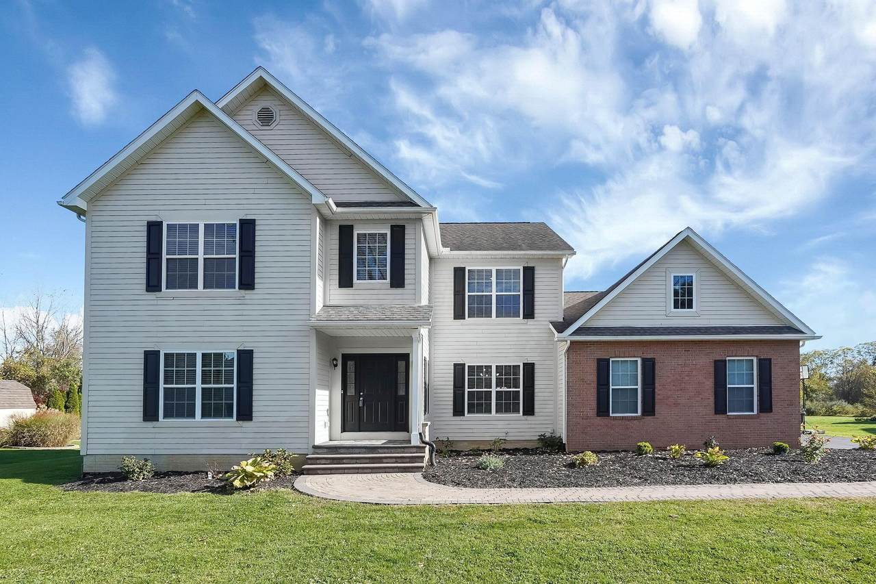 105 Zellers Lane - Photo 1