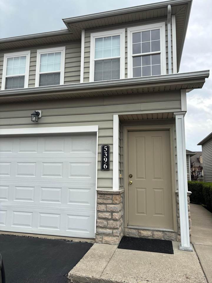 5396 Nottinghamshire Lane - Photo 1