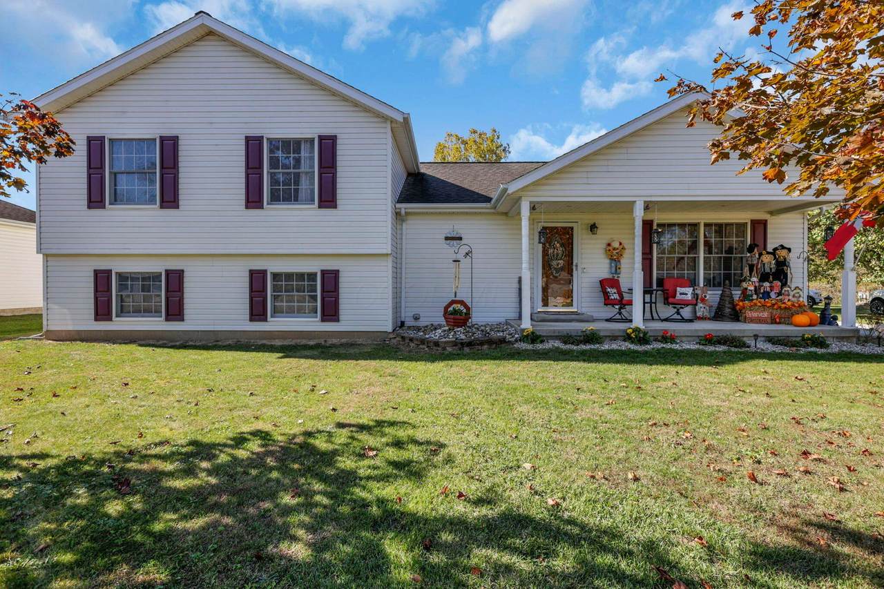 255 Kennedy Drive - Photo 1