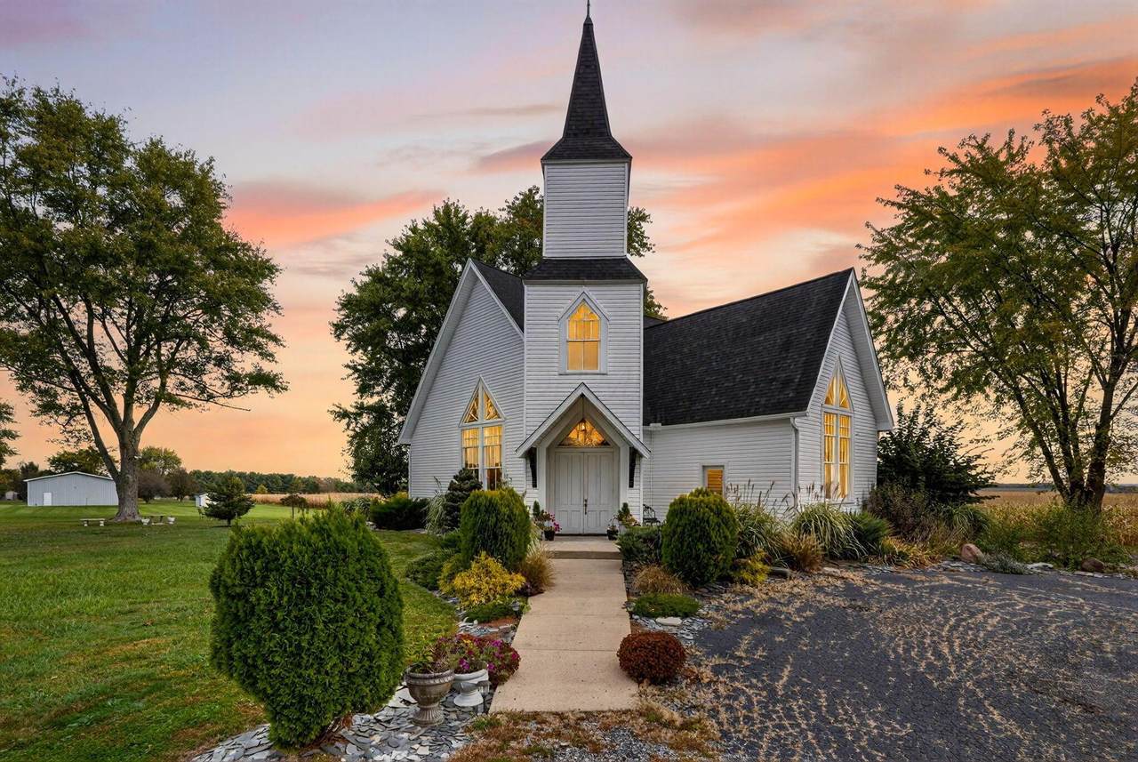 1044 Marquette Drive - Photo 1