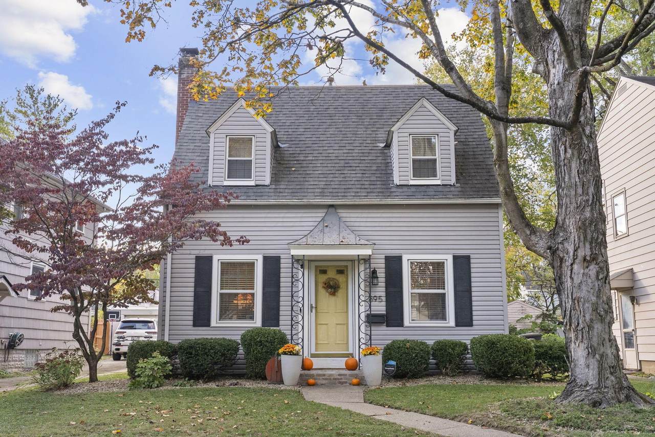 895 Grandon Avenue - Photo 1