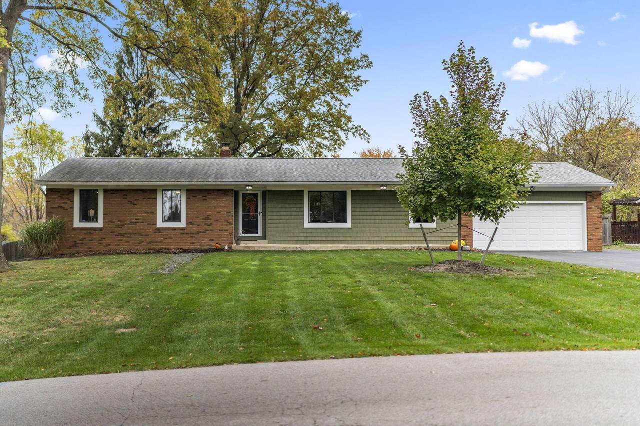 200 Greenbrier Road - Photo 1