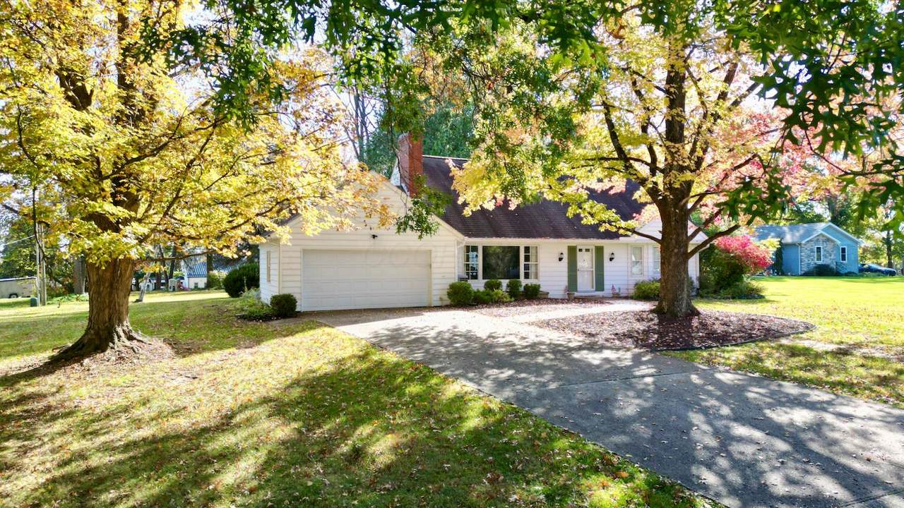 20 Club Drive - Photo 1