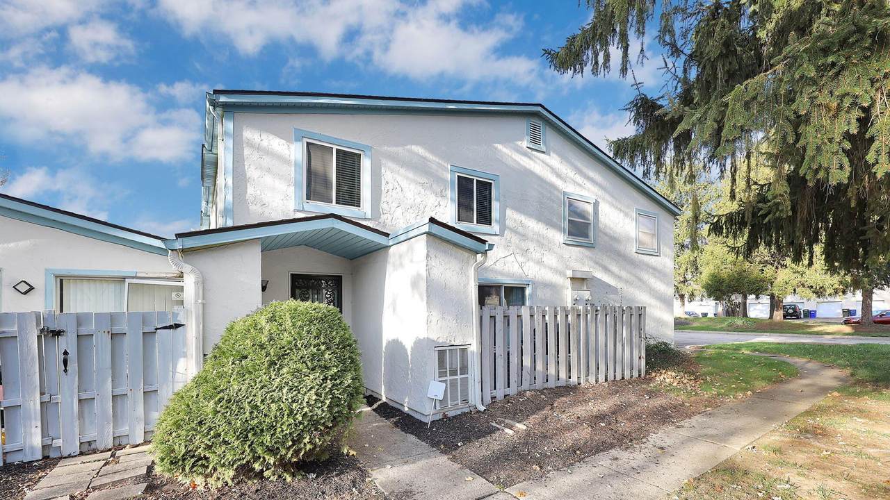 2509 Burgandy Lane - Photo 1