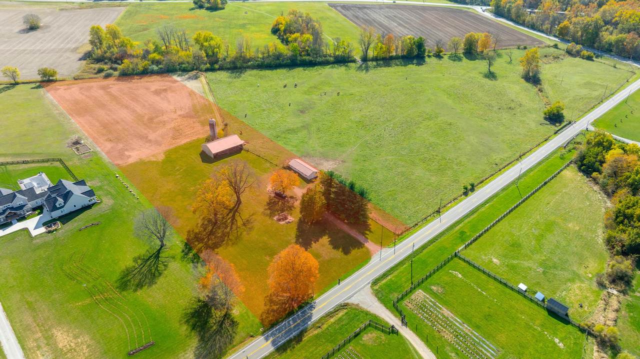 8777 Hayden Run Road - Photo 1