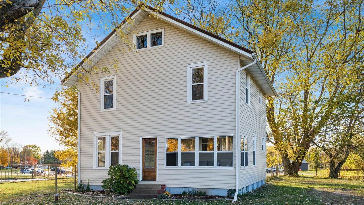 1953 Horns Hill Road - Photo 1