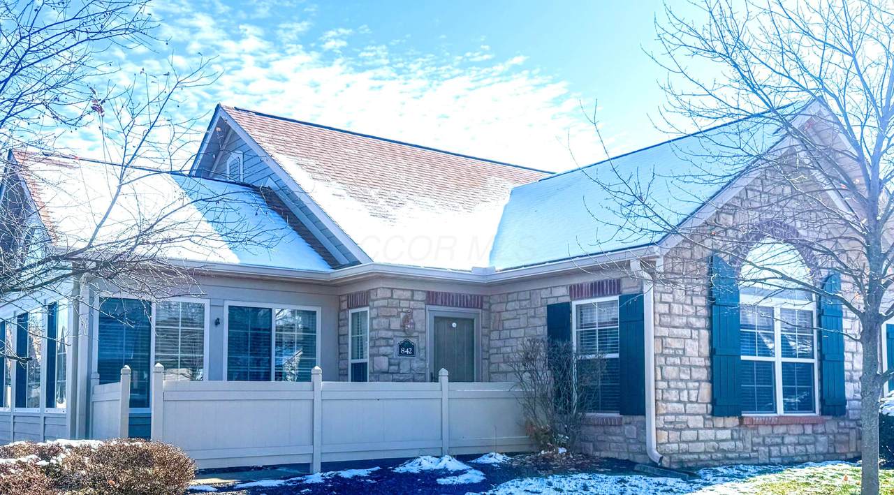 842 Lambton Circle - Photo 1