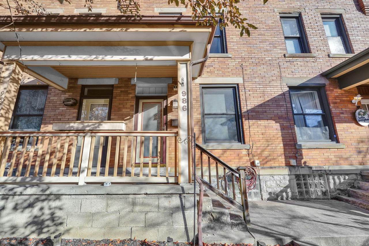 986 Highland Street - Photo 1