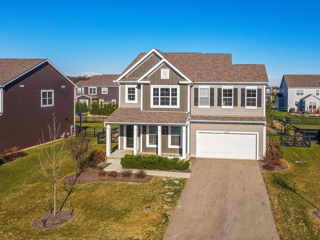 4032 Stonehill Way - Photo 1