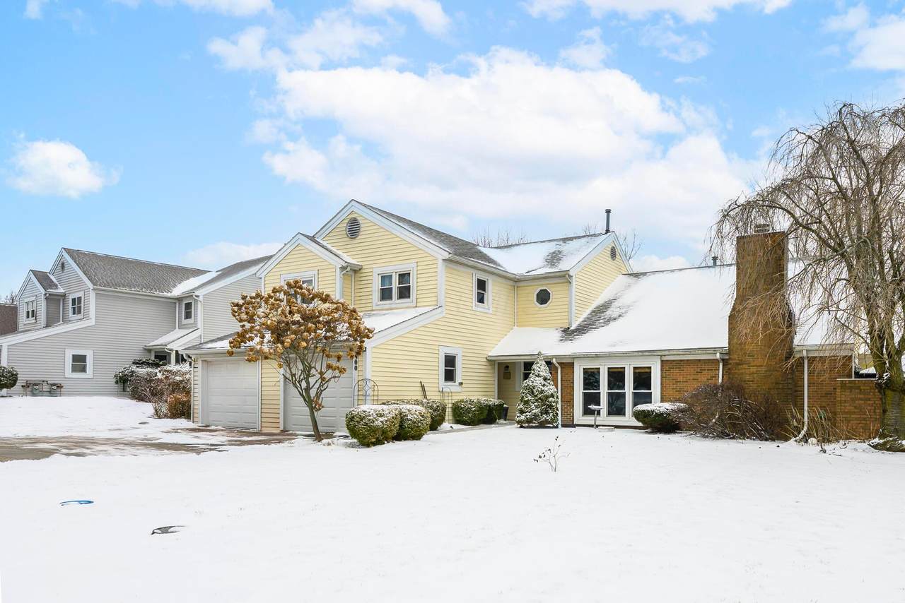 900 Hilltop Drive - Photo 1