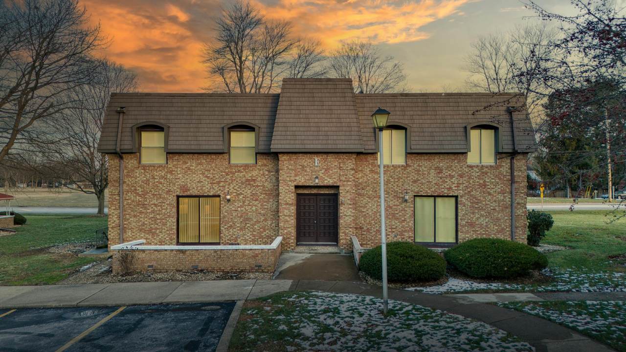 625-E1 Country Club - Photo 1