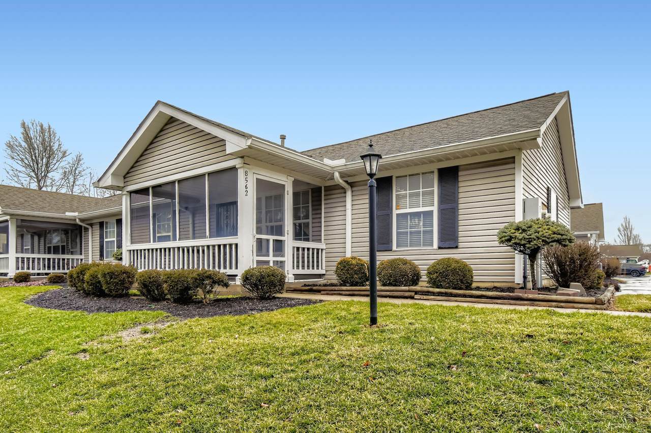 8562 Victoria Meadow Lane - Photo 1