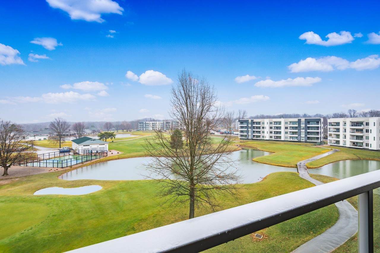 5189-8304 Highpointe Lakes Drive - Photo 1