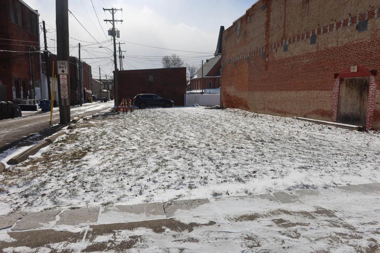 117 5th Street - Photo 1