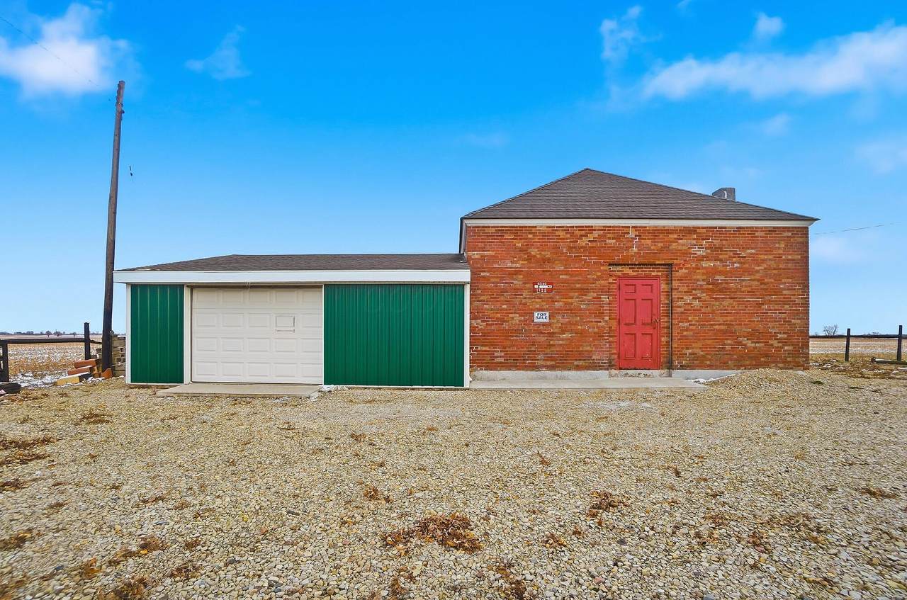 1125 Roberts Mill Road - Photo 1