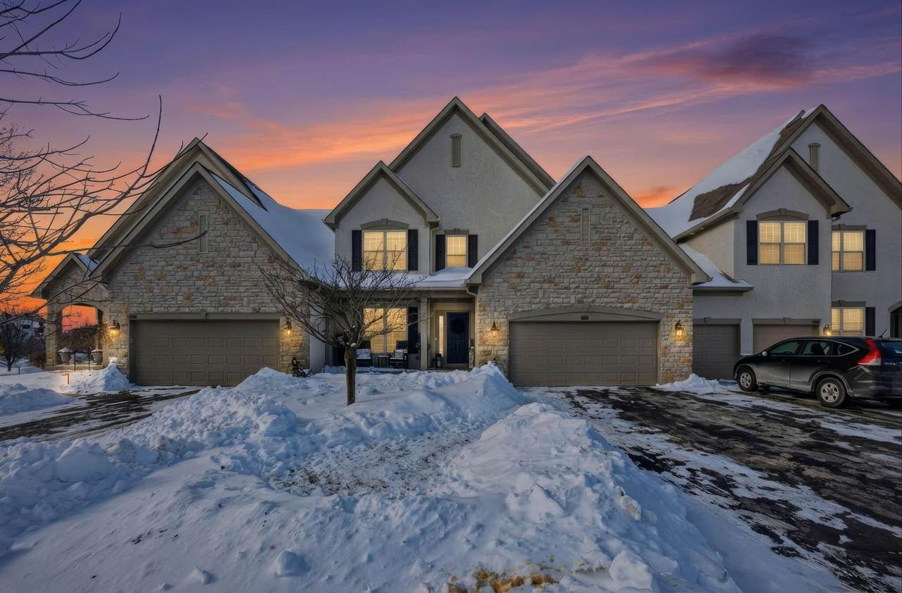 6704 Knoll View Court - Photo 1