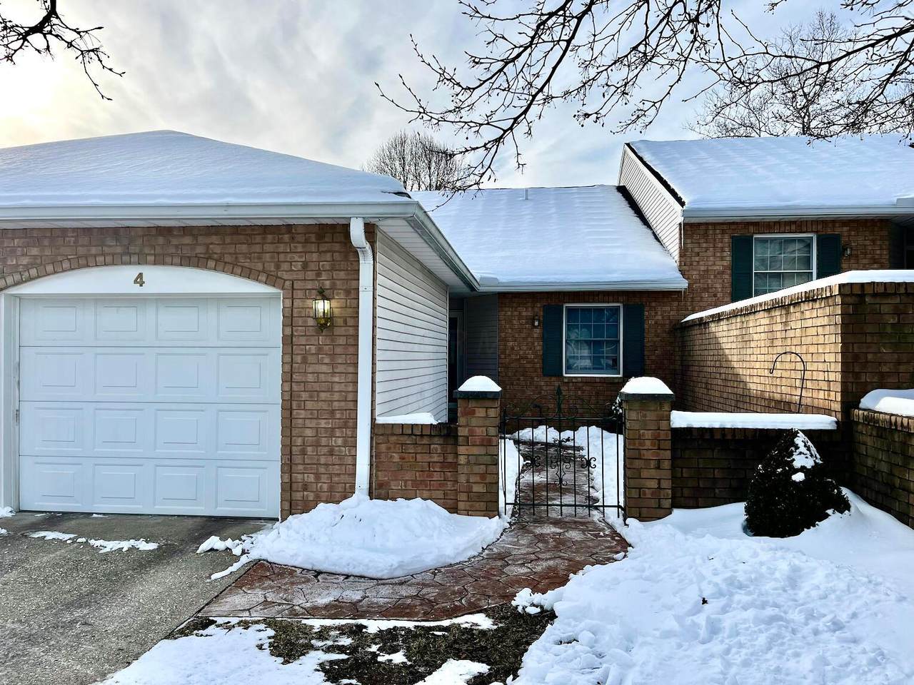 4 Becky Lane - Photo 1