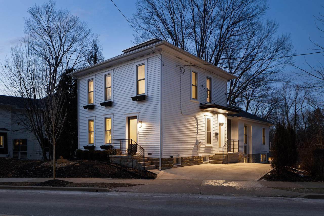 442 Broadway - Photo 1