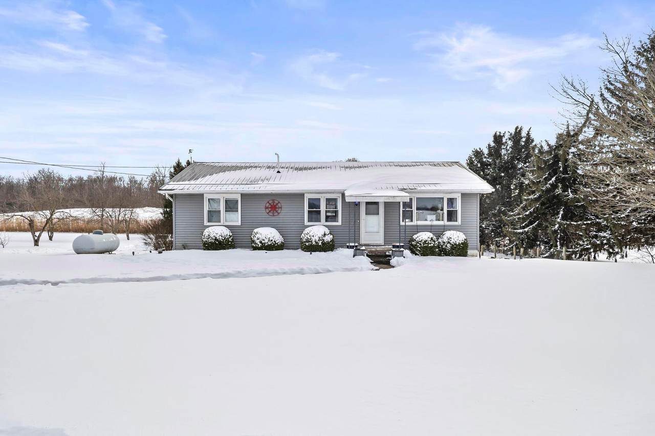 3664 Township Road 145 Road - Photo 1