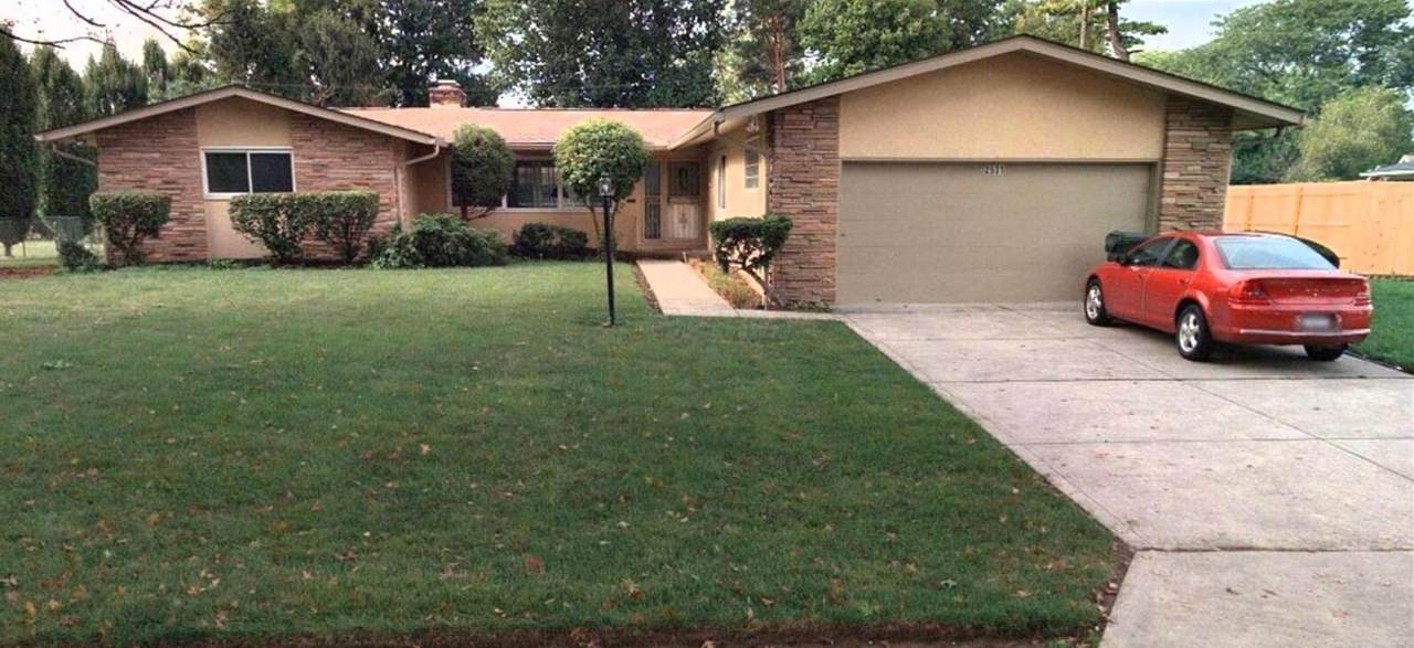 2531 Scottwood Road - Photo 1