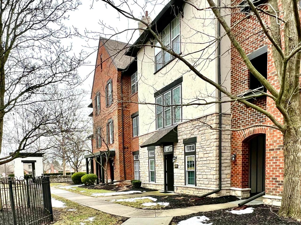 6105 Craughwell Lane - Photo 1