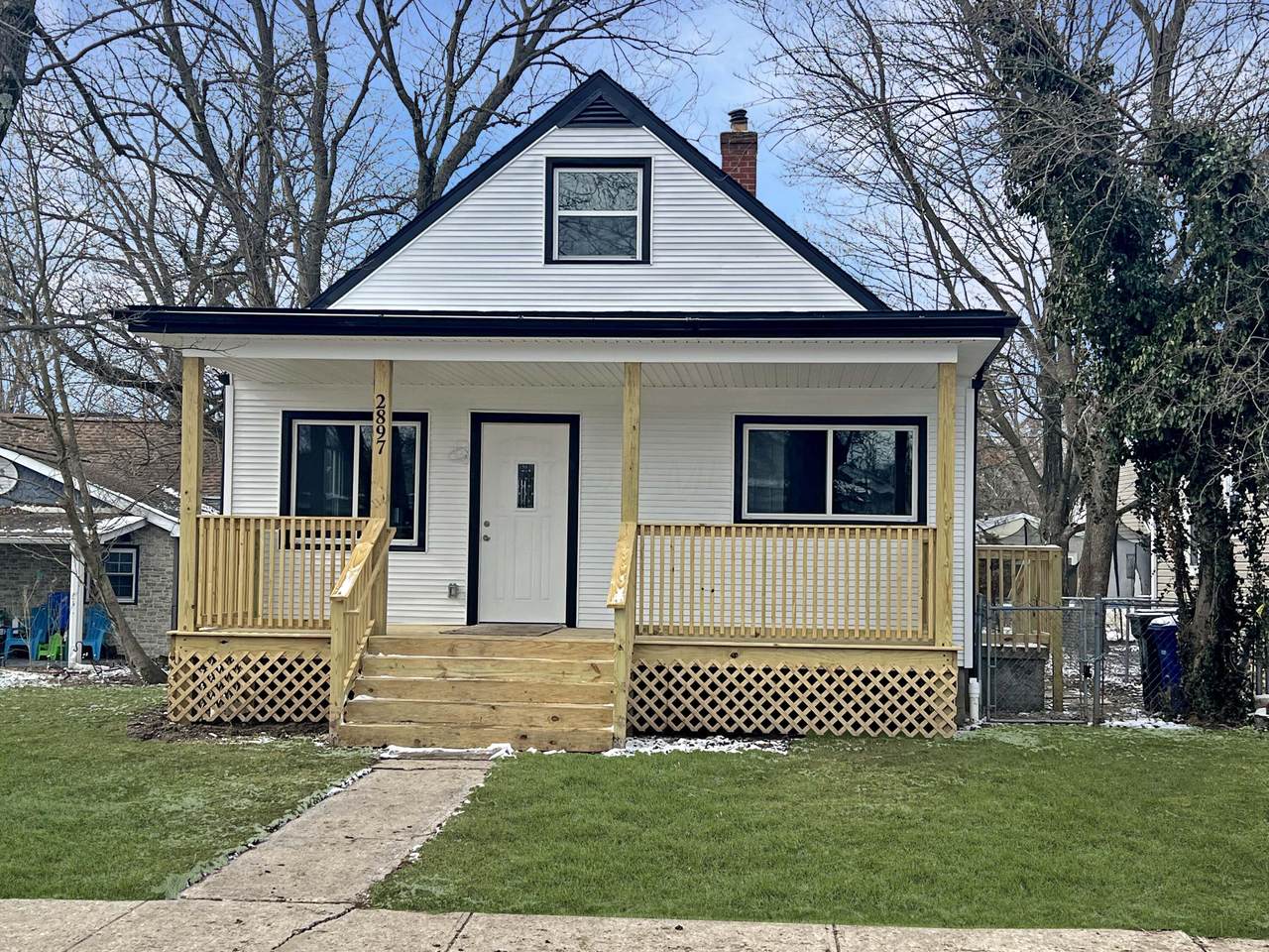 2897 Grasmere Avenue - Photo 1