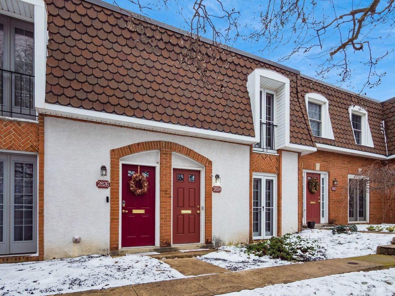 2824-86 Chateau Circle - Photo 1