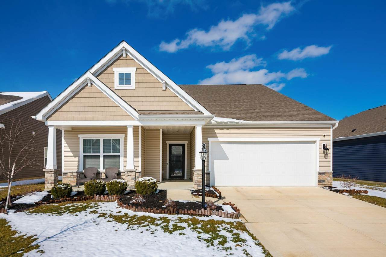 521 Curry Drive - Photo 1