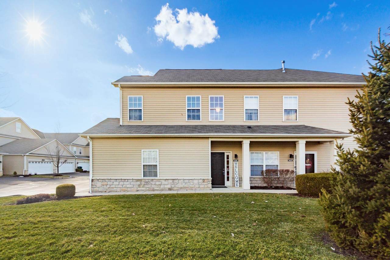 1426 Carylake Circle - Photo 1