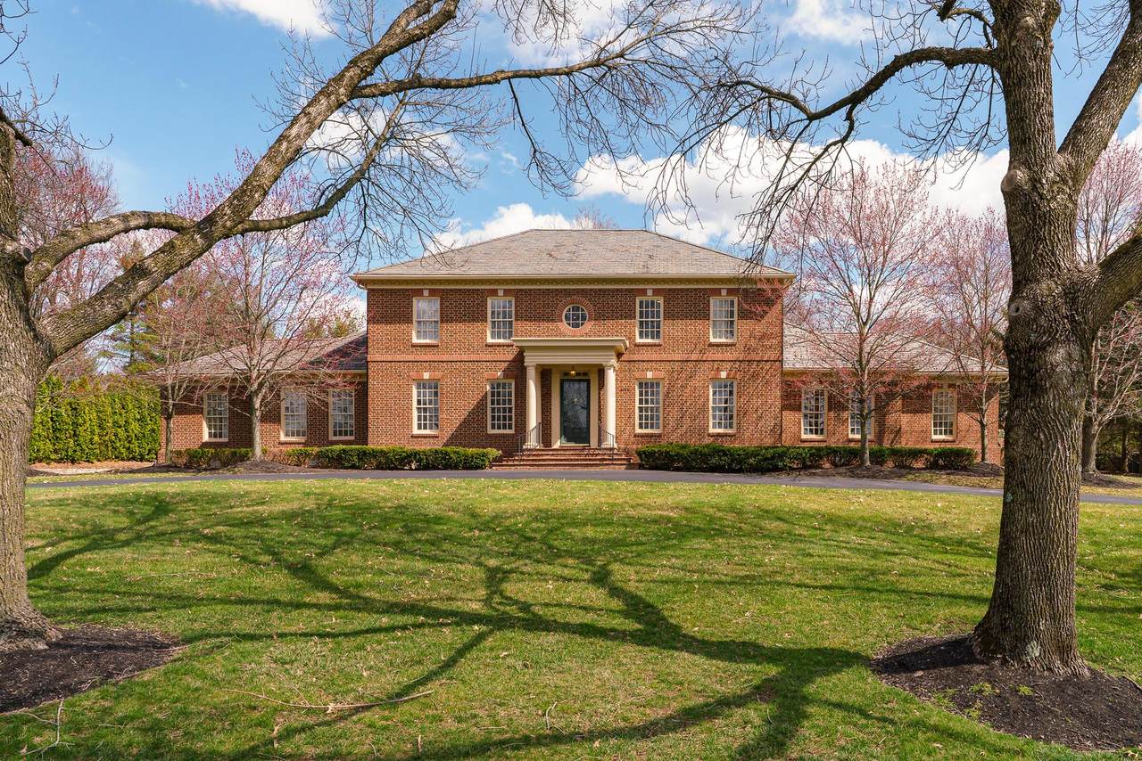 6988 Greensward Road - Photo 1
