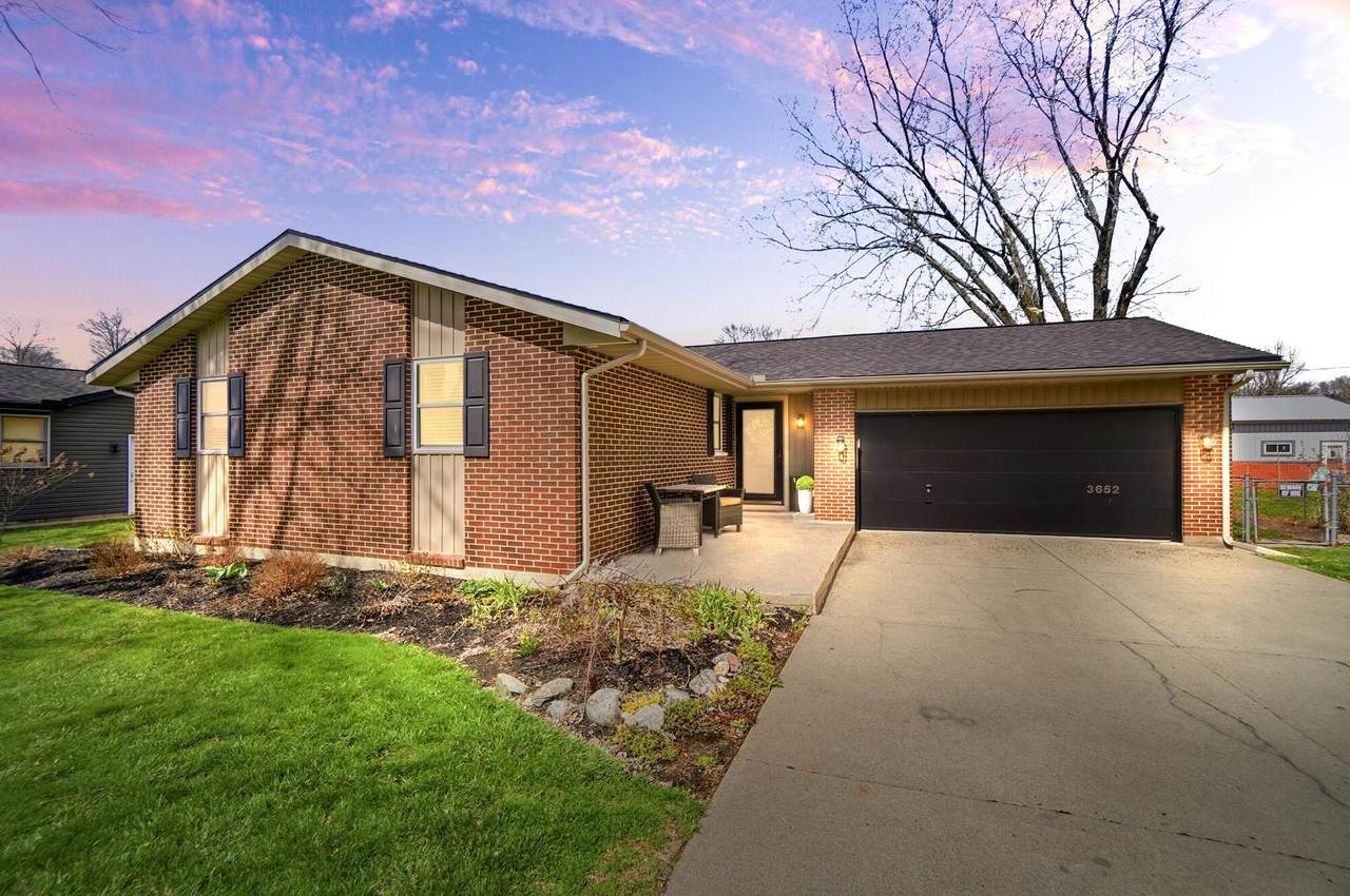 3652 Lakeshore Drive - Photo 1