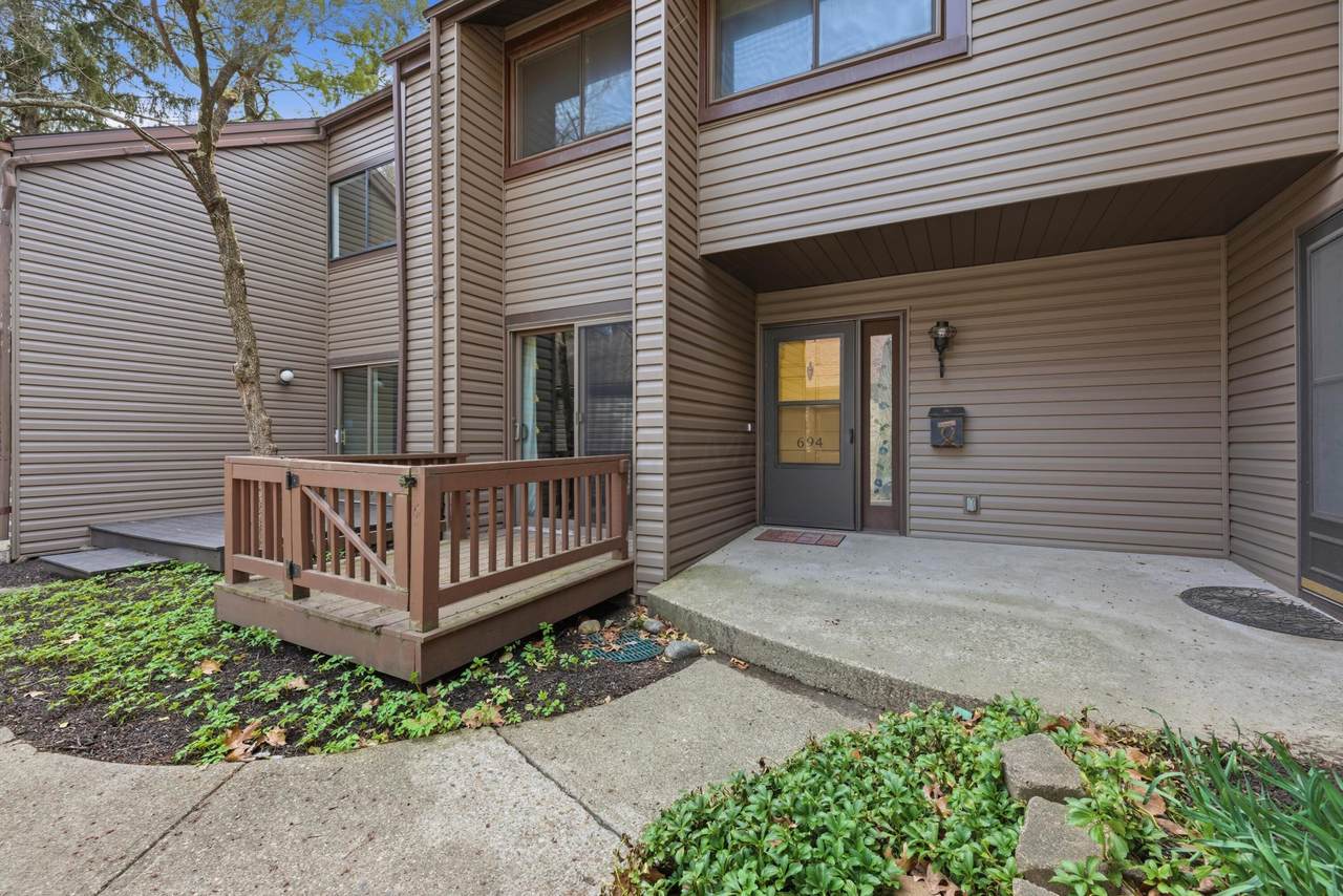 694 Tall Oaks Drive - Photo 1