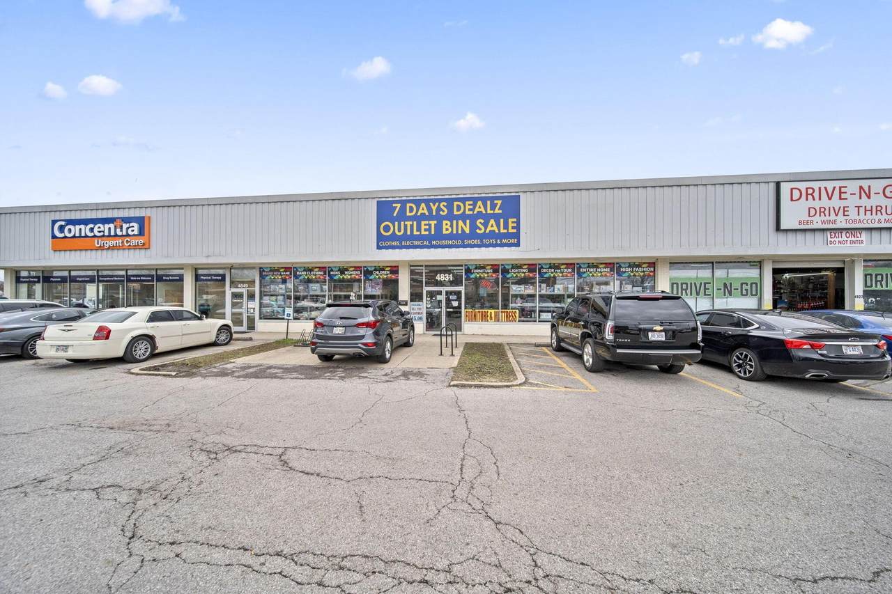 4831 Main Street - Photo 1