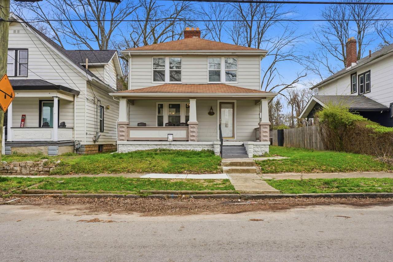 2268 Ridgeway Avenue - Photo 1