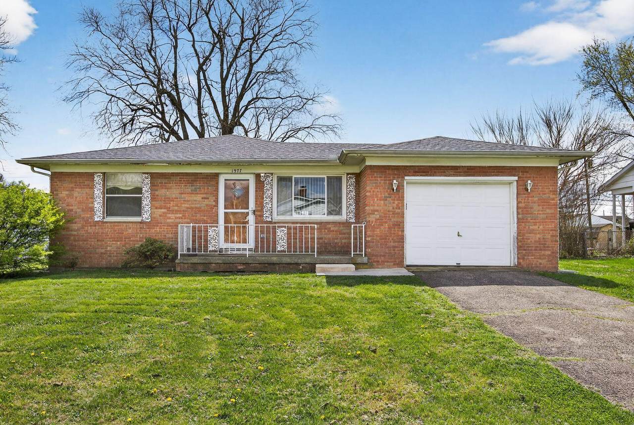1977 Poplar Street - Photo 1