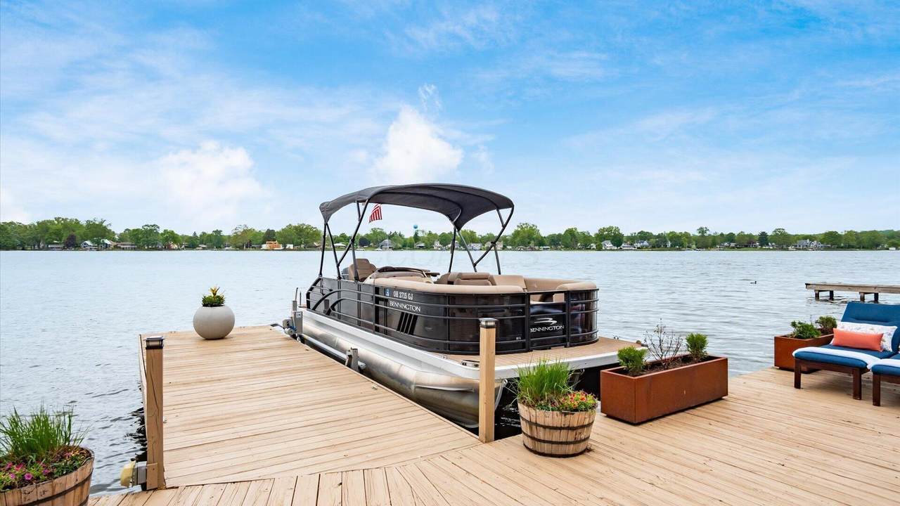 https://bt-photos.global.ssl.fastly.net/columbus/1280_boomver_1_226010816-2.jpg