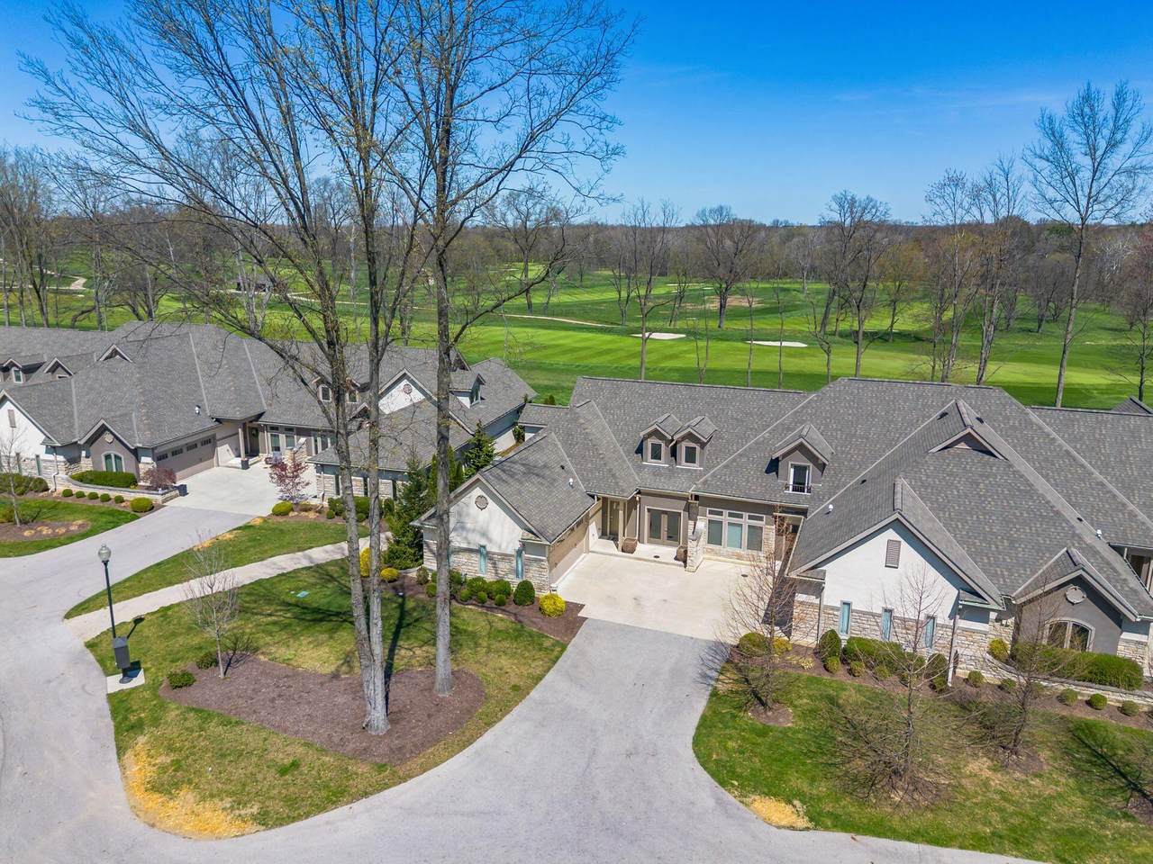 714 Fairway Boulevard - Photo 1