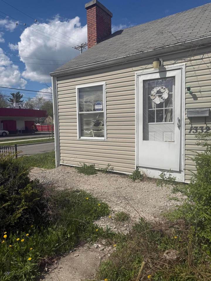 3441 Eisenhower Road - Photo 1