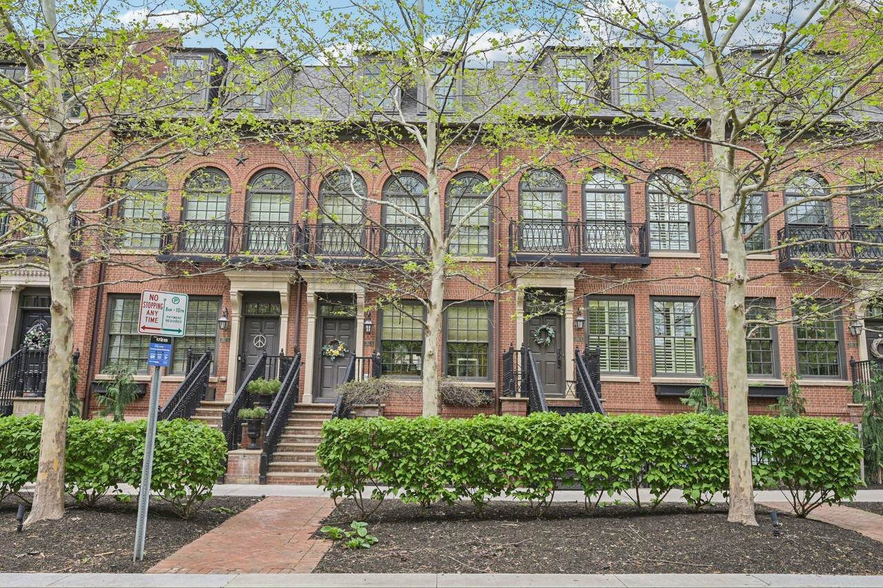 282-G34 Gay Street - Photo 1