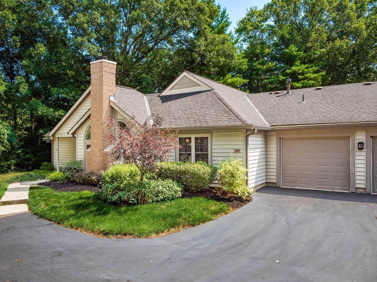 434 Hidden Ravines Drive - Photo 1