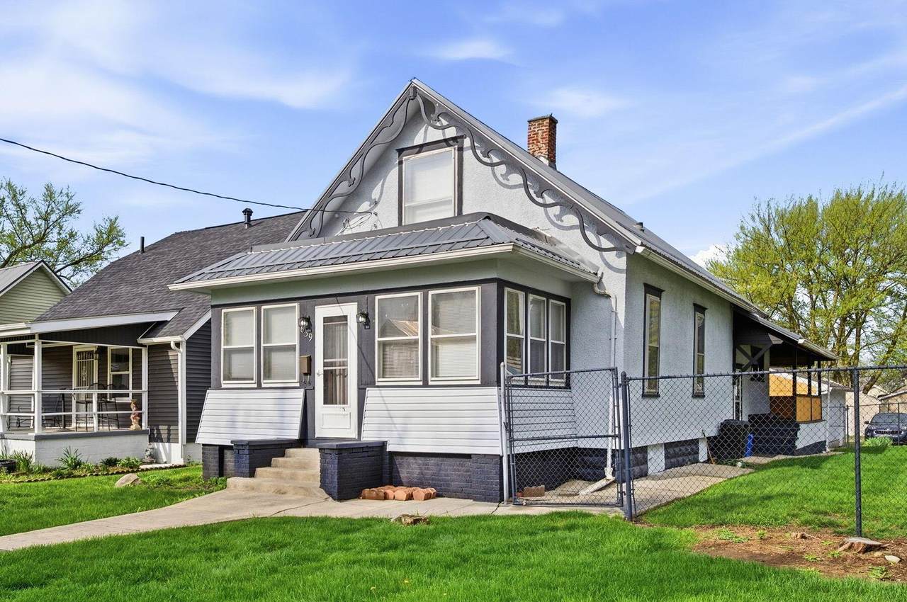 639 Prospect Street - Photo 1