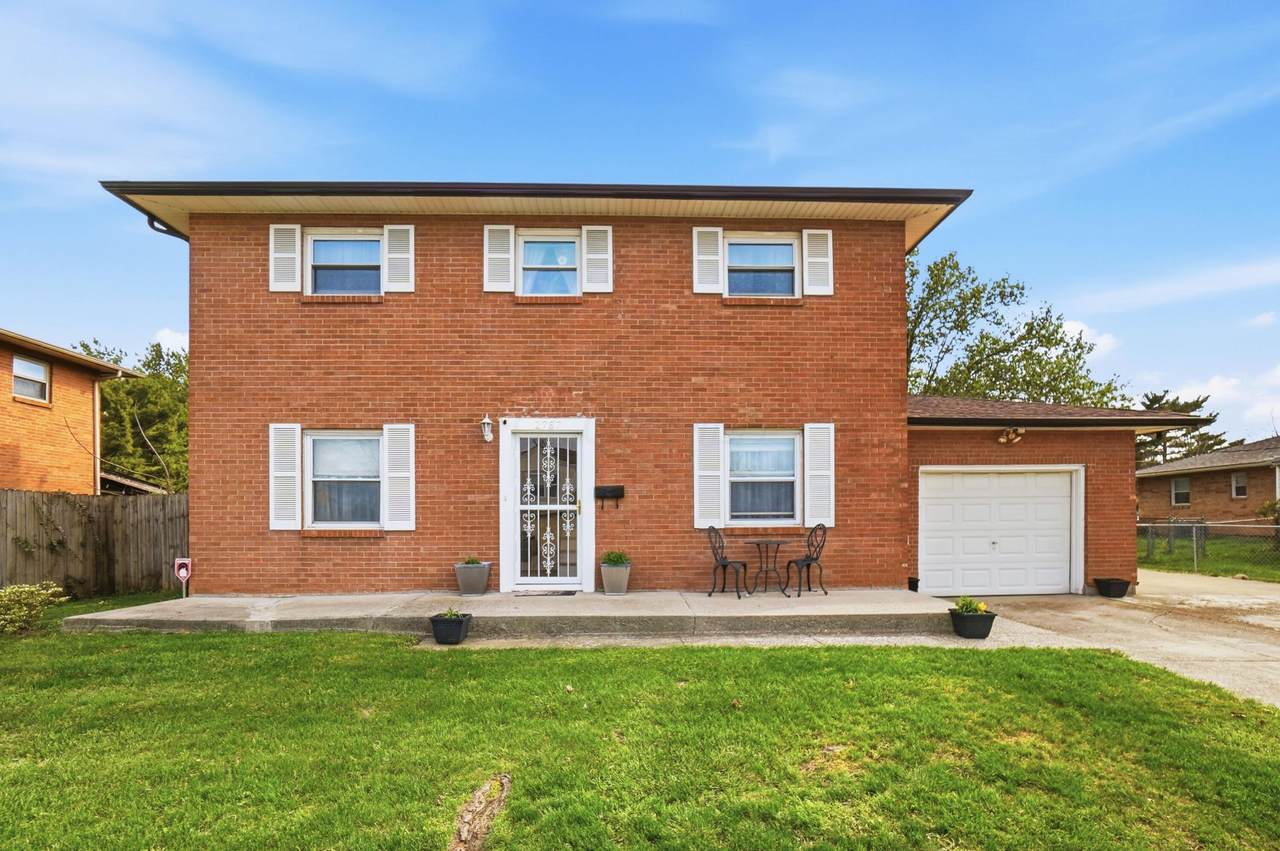 2757 Woodcroft Road - Photo 1