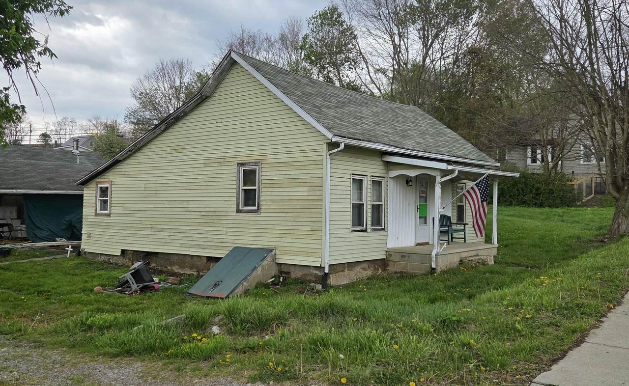 15711 Main Street - Photo 1