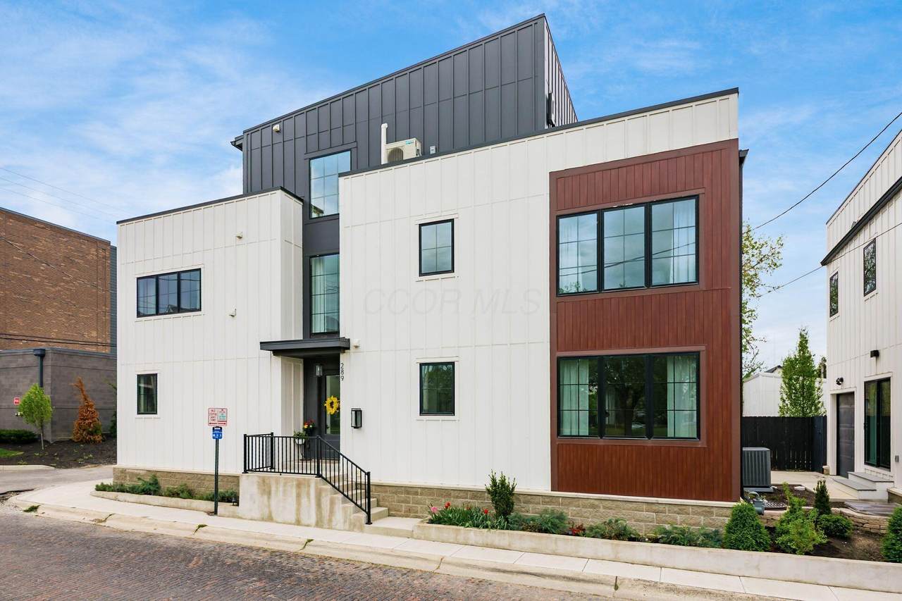 289 Detroit Avenue - Photo 1